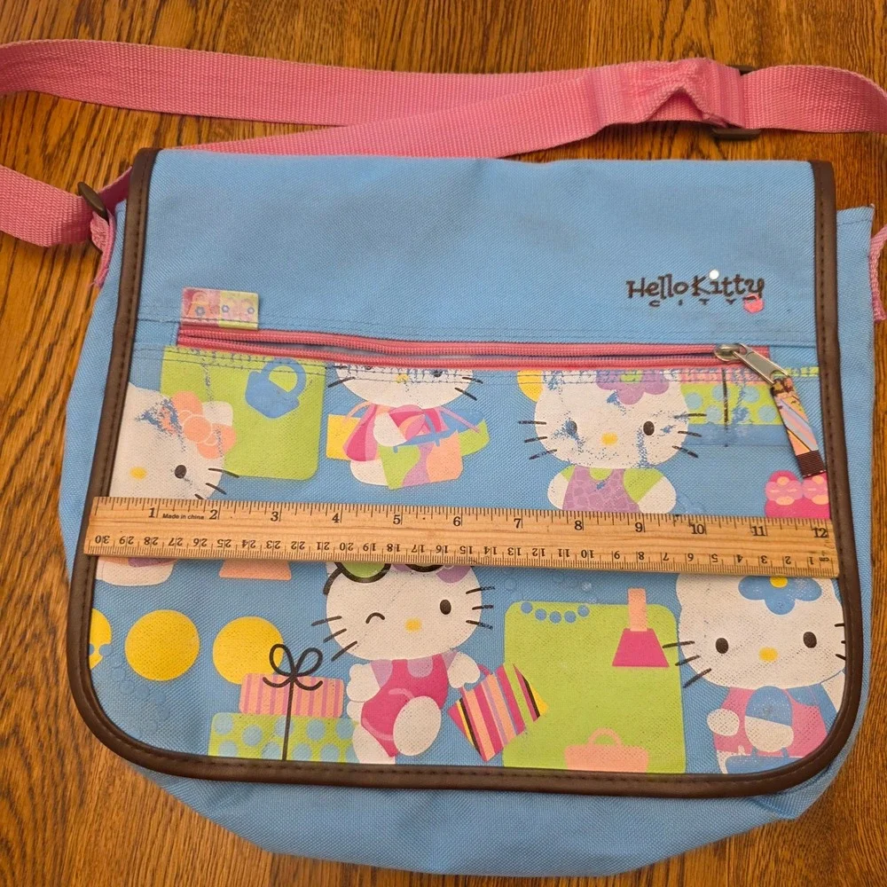Sanrio Hello Kitty City Blue Canvas Messenger Bag Crossbody Y2K Kidcore Vintage